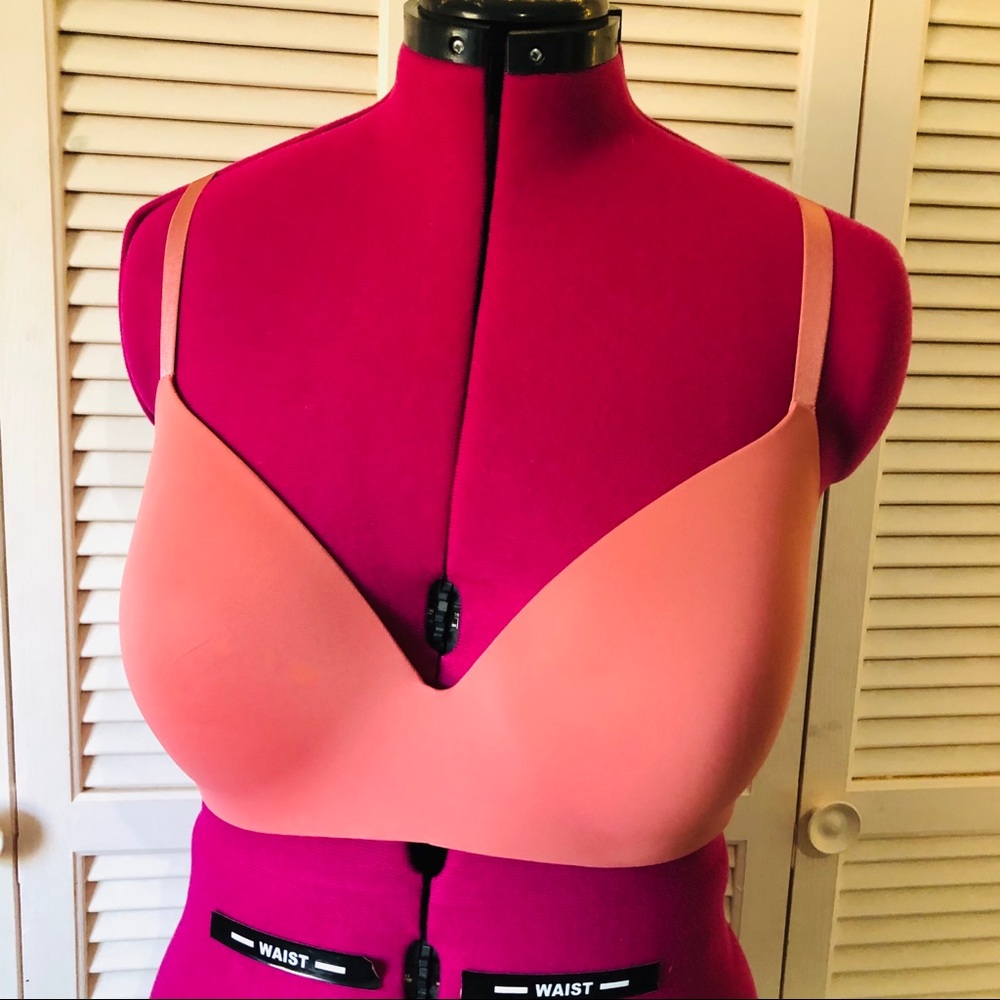 Aerie Pink wireless bra | 36DDD